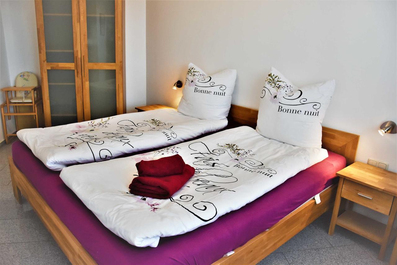 Apartment - Direkt am Wasser Karlshagen Zimmer foto